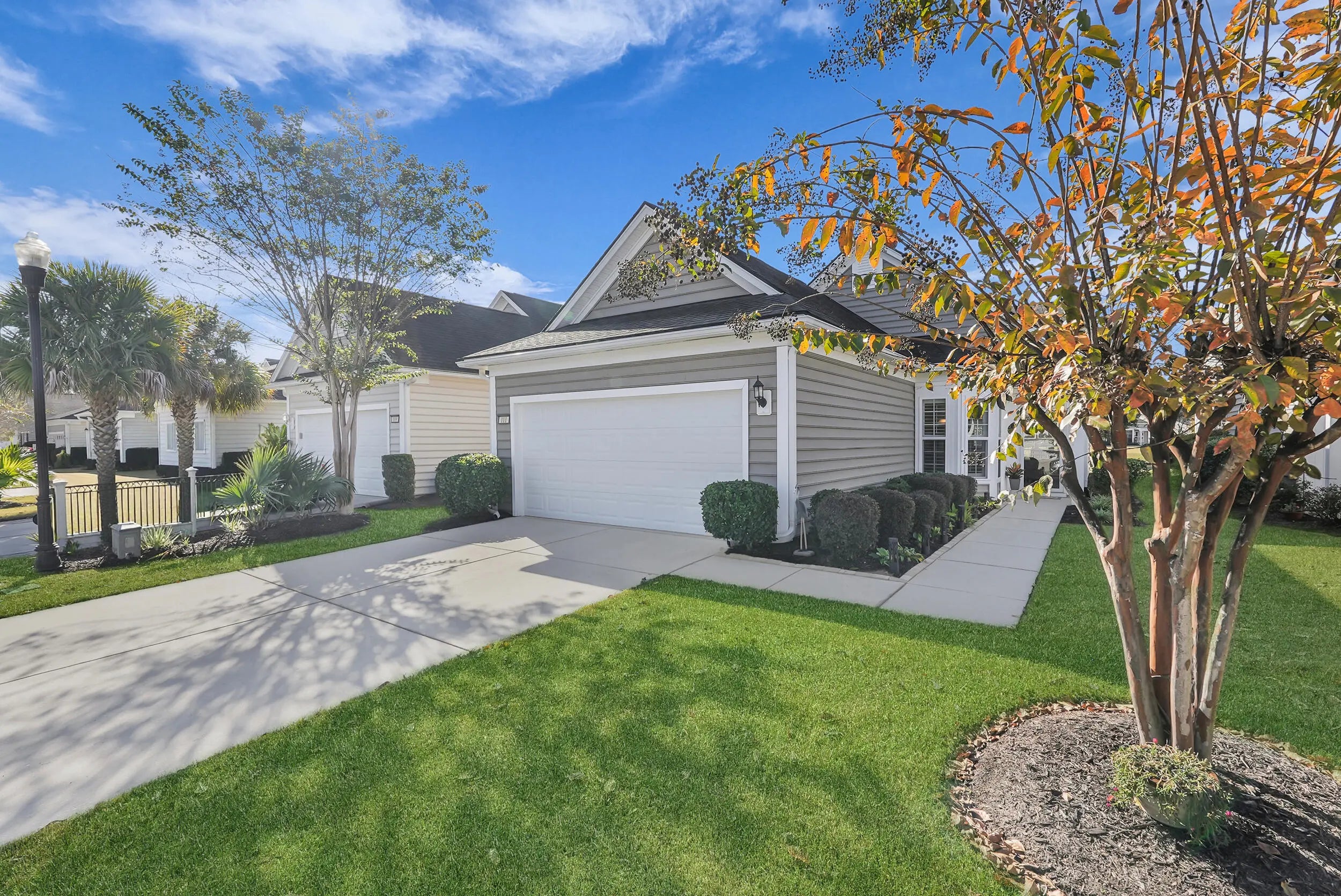 Photo of Listing #25030493