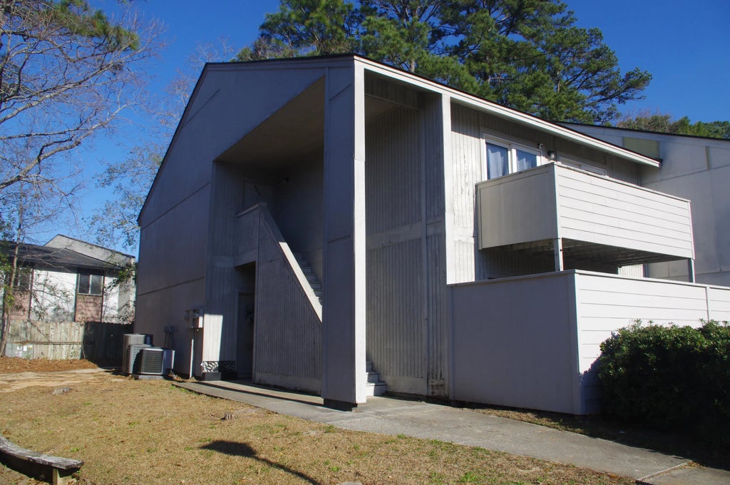 601 Greenmeadow Drive, Goose Creek