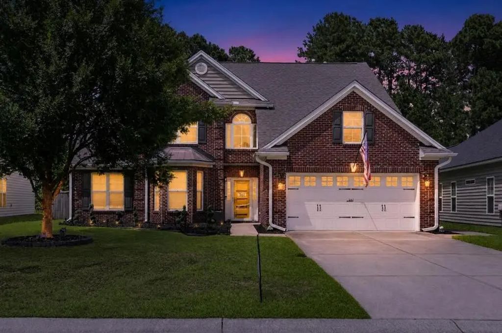 361 Decatur Drive, Summerville