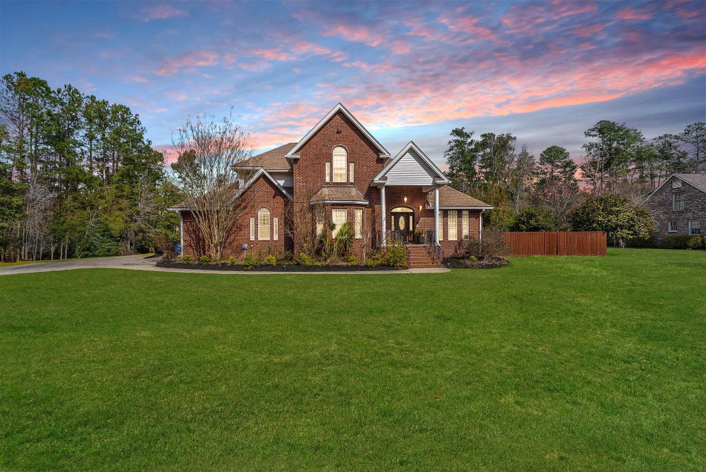 121 Wintergreen Road, Walterboro