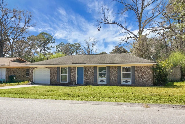 Photo of 103 Sprucewood Drive, Summerville SC