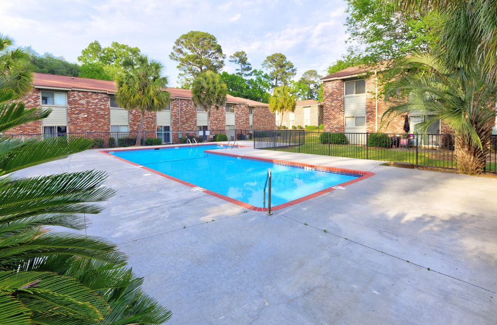 805 Andrea Lane, Hanahan