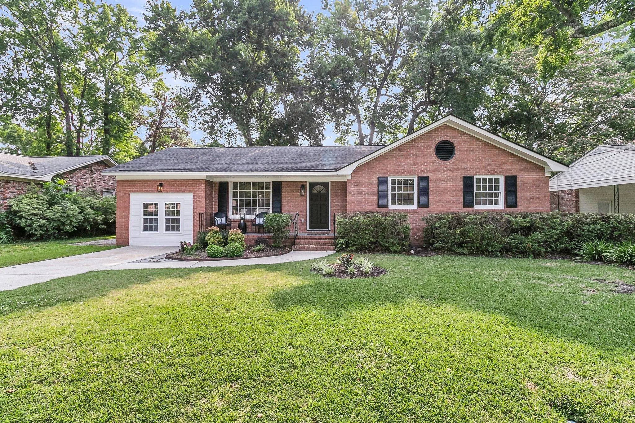 Photo of Listing #25015632