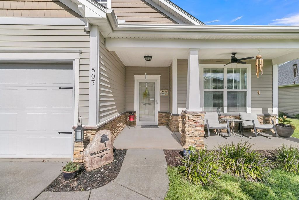 507 Magwood Road, Summerville