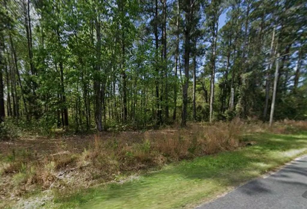 15275 Bennetts Point Road, Green Pond