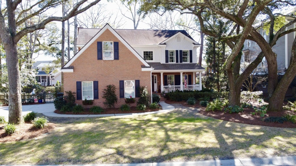 2208 Weepoolow Trail, Charleston