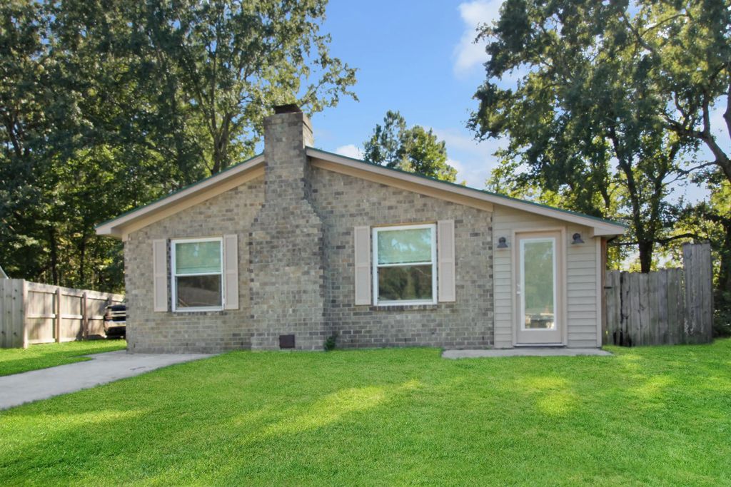 23 Ferncliff Way, Goose Creek