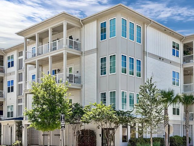 Photo of 320 Longshore Street 1046, Daniel Island SC