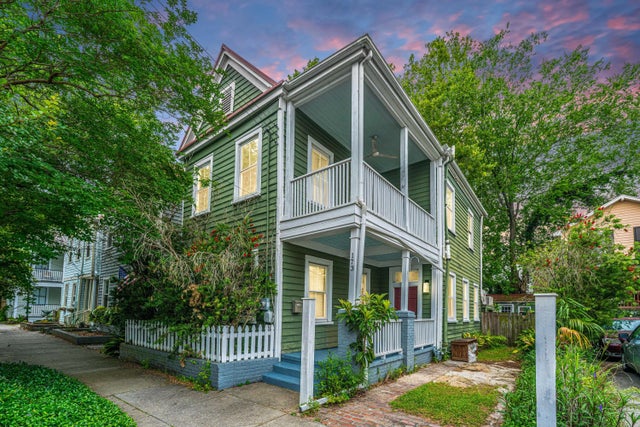 Photo of 173 Fishburne Street, Charleston SC