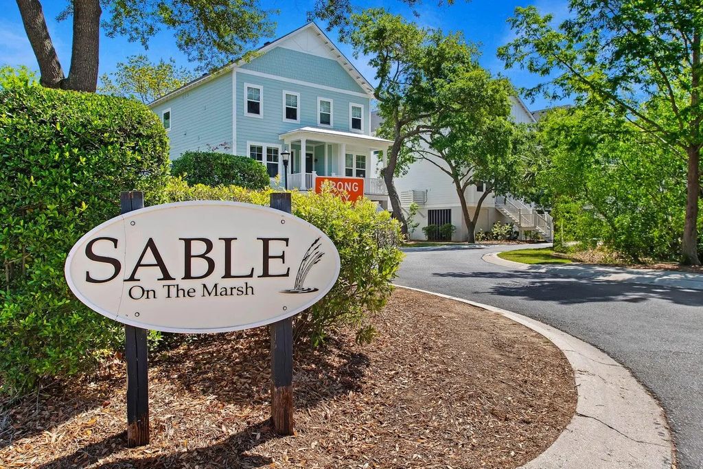 118 Howard Mary Drive 118b, Charleston