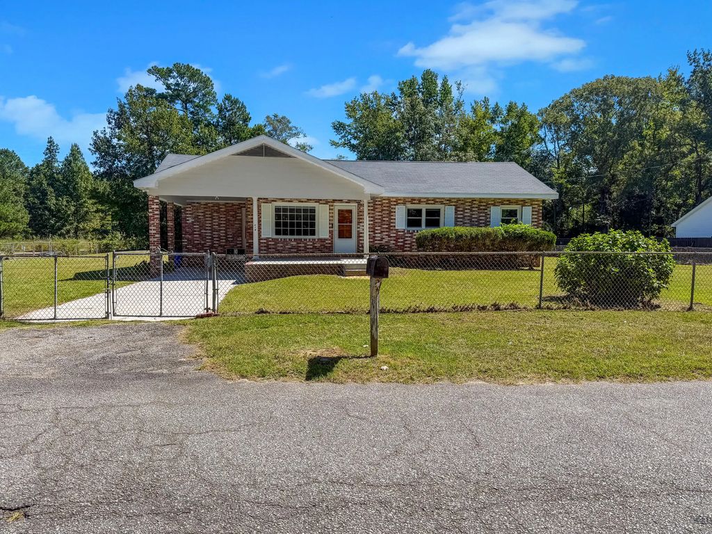 919 Rodney Road, Orangeburg