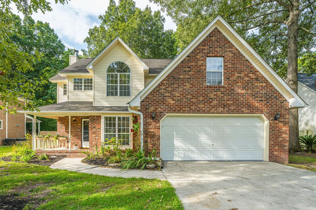8167 Sherbrooke Lane, North Charleston