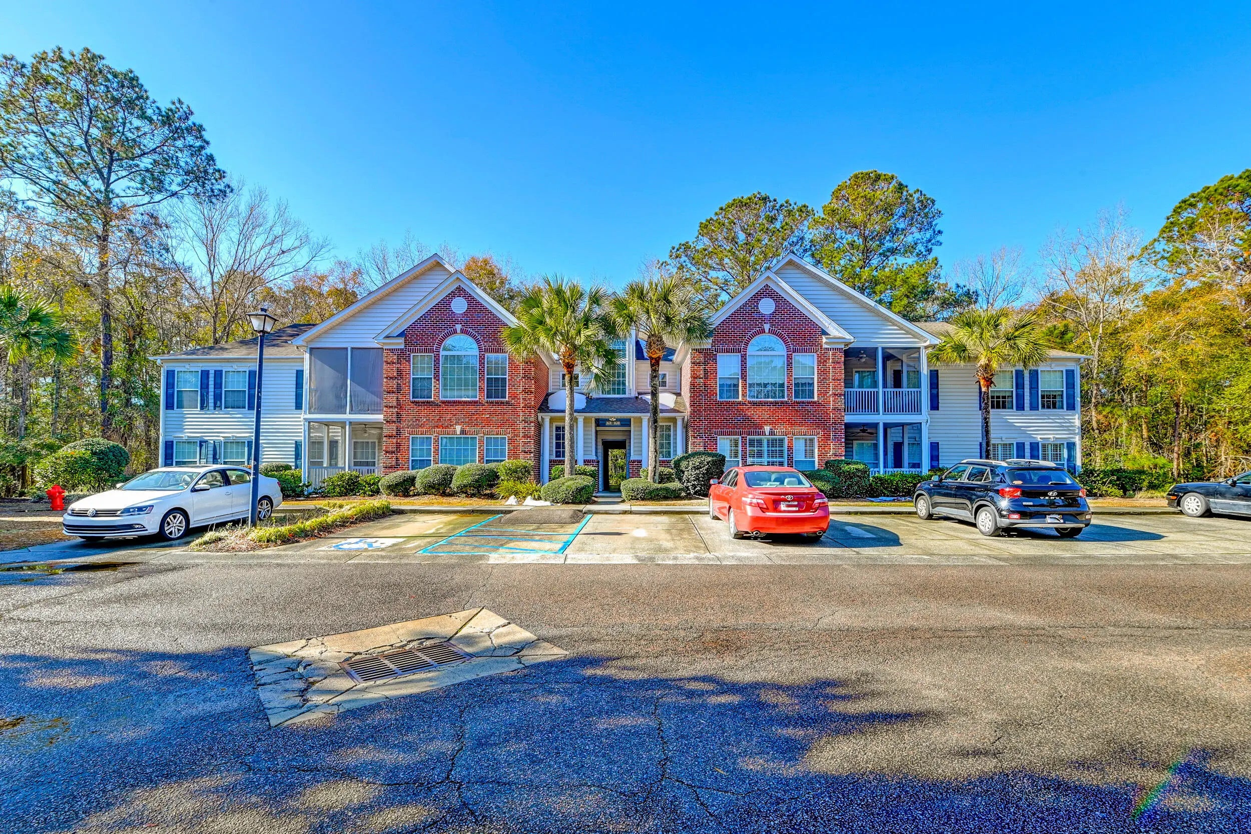 Photo of Listing #25002524