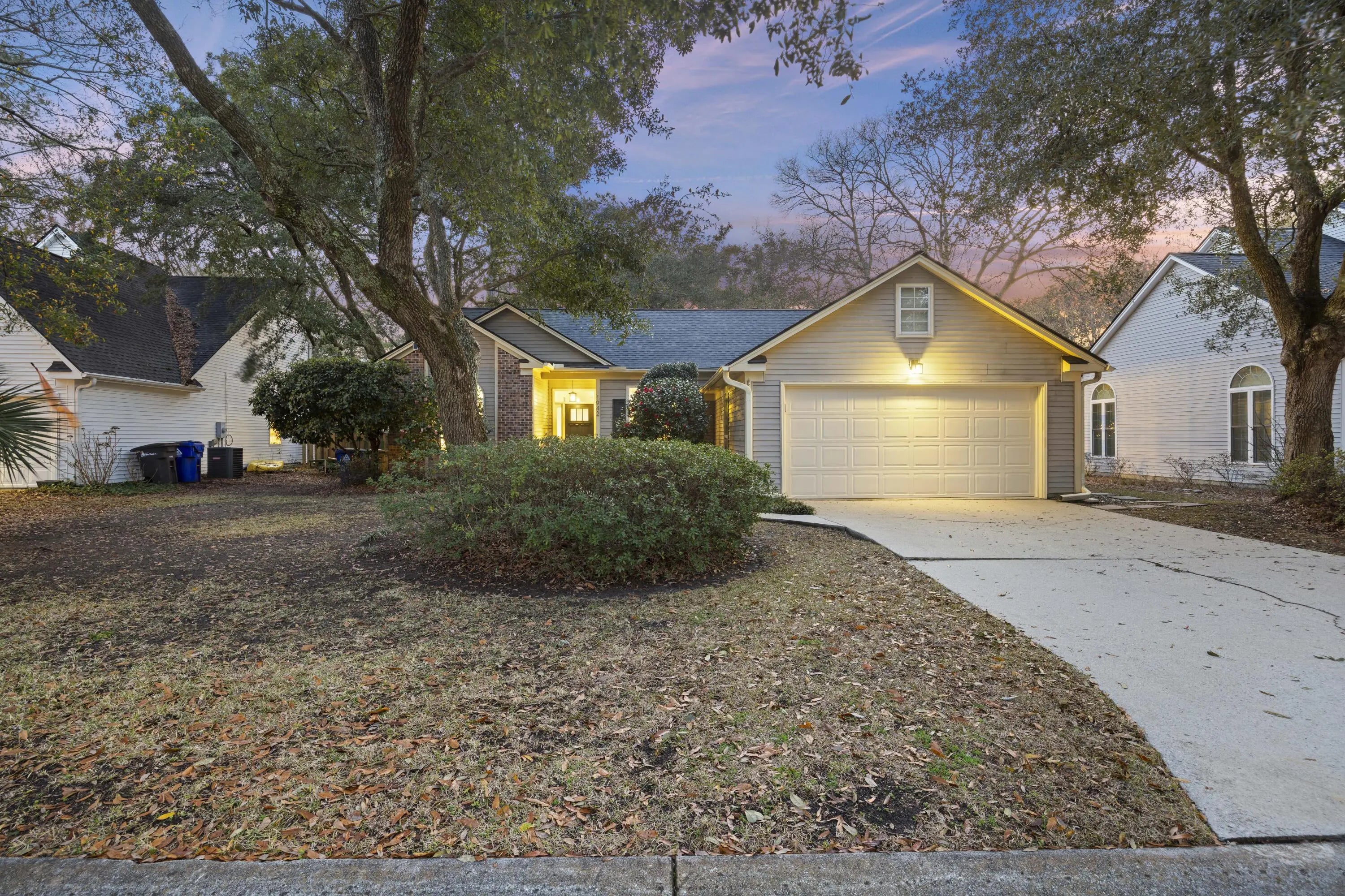 Photo of Listing #25004640