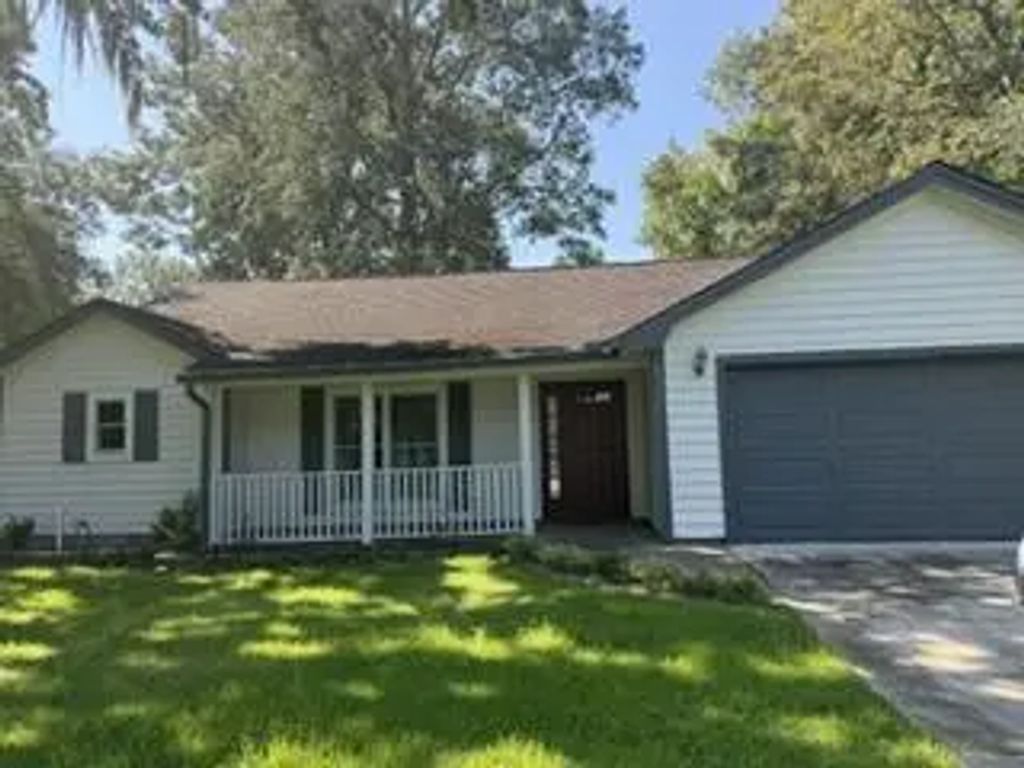 8337 Longridge Road, North Charleston