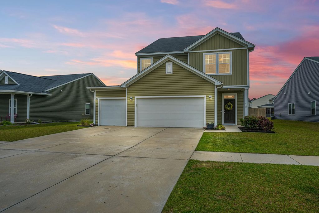 412 Carrara Drive, Summerville