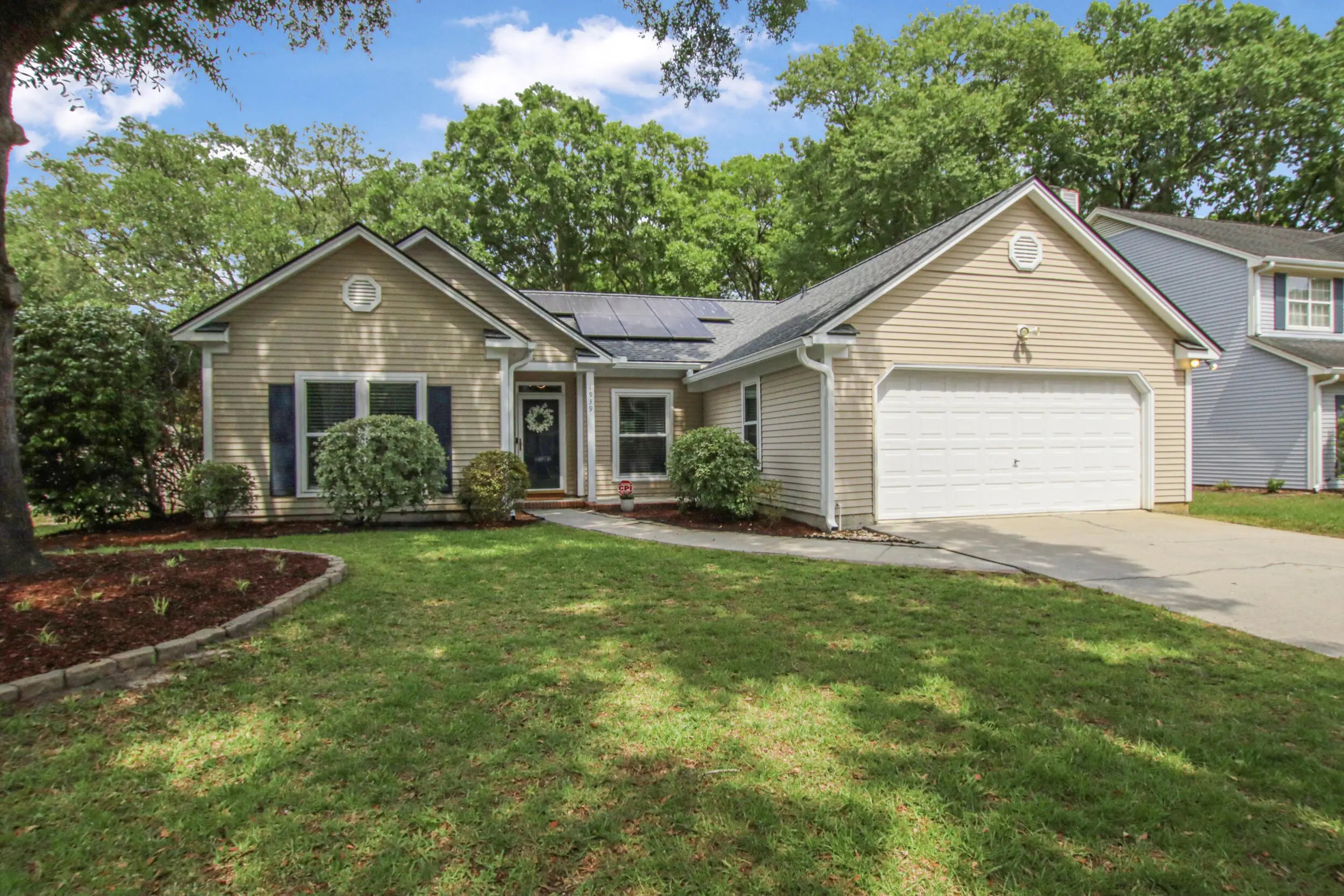 Photo of Listing #25014299