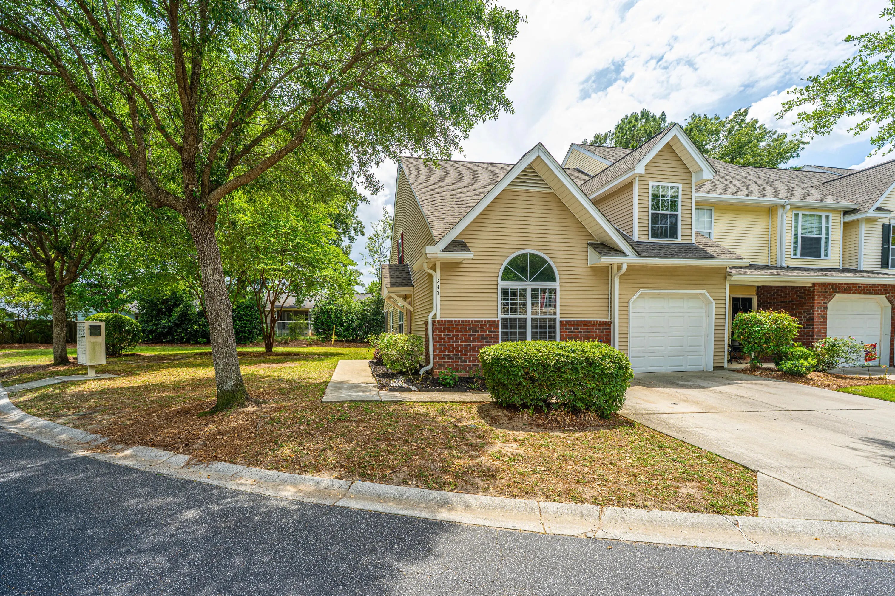 Photo of Listing #25012302