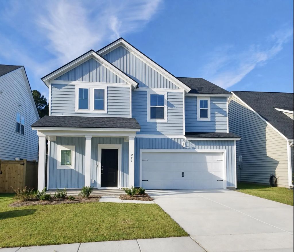 263 Woodland Oak Way, Summerville
