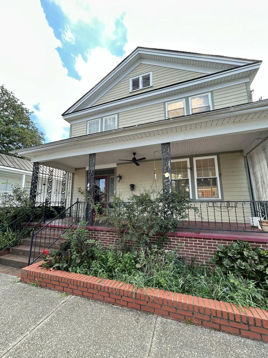 9 Ashton Street, Charleston