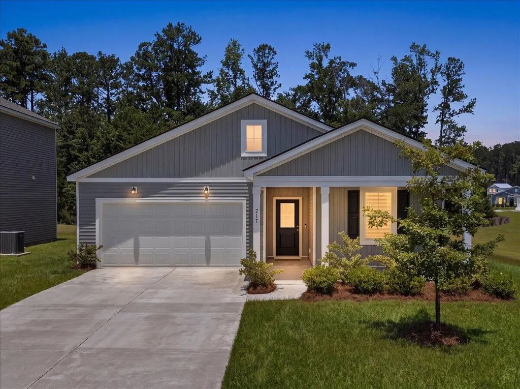 217 W Bradford Pointe Drive, Summerville