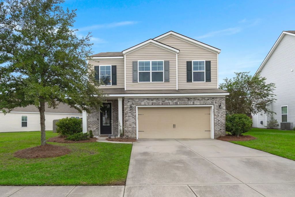 321 Southern Sugar Avenue, Moncks Corner