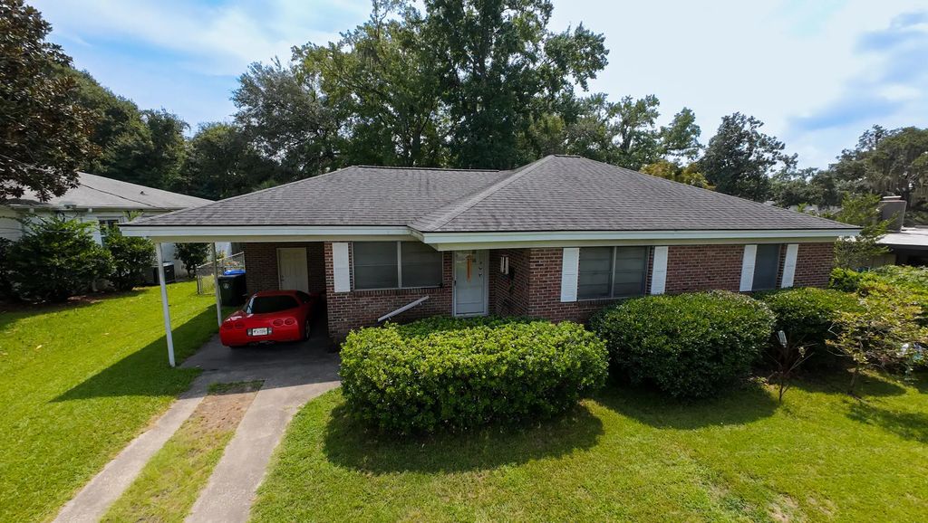53 Chadwick Drive, Charleston