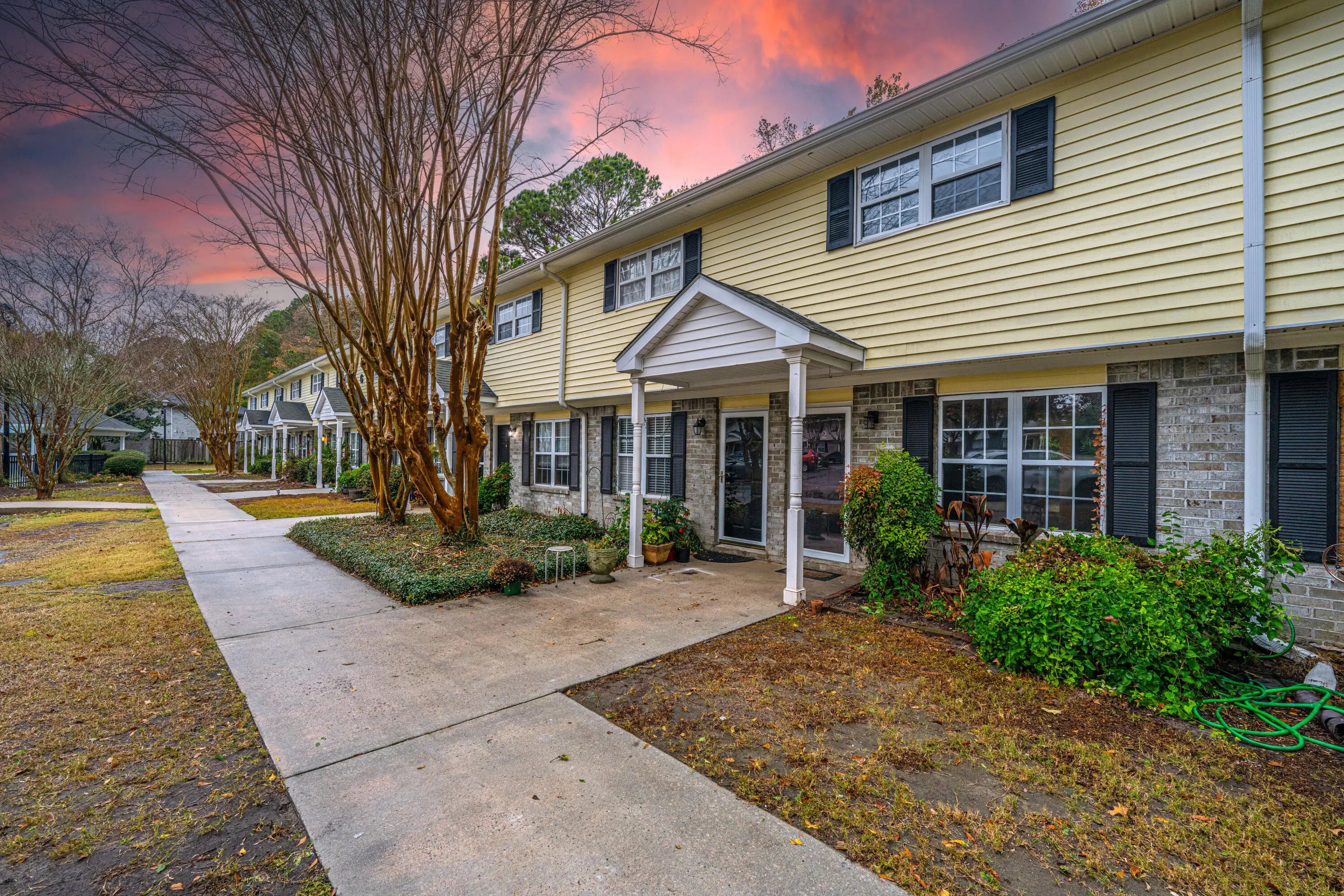 Photo of Listing #24030588