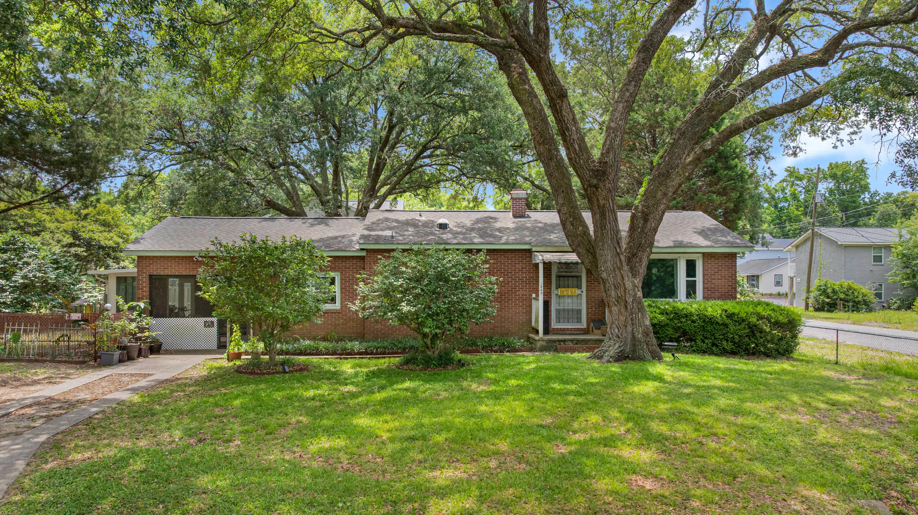 Photo of Listing #25014799