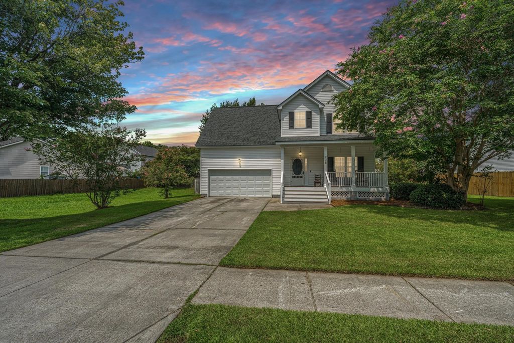 138 Hanahan Plantation Circle, Hanahan