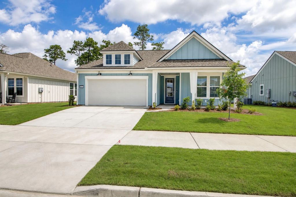 2160 Wright Brothers, Charleston