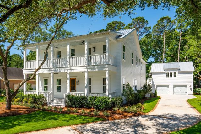 Photo of 914 Lakeview Drive, Mount Pleasant SC