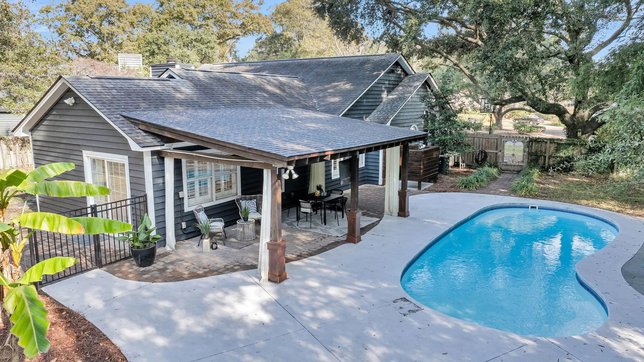 Photo of Listing #25031145