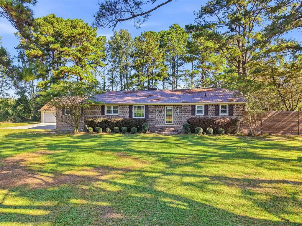 270 Salisberry Road, Holly Hill