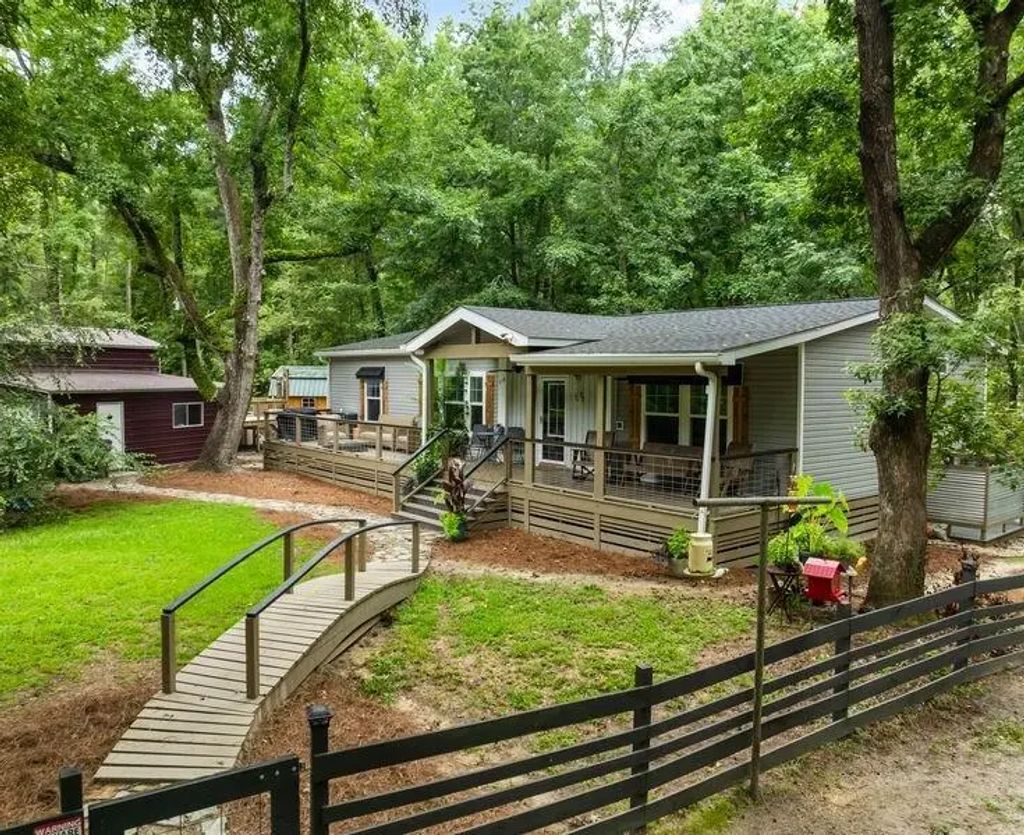 524 Lewis Lane, Summerville
