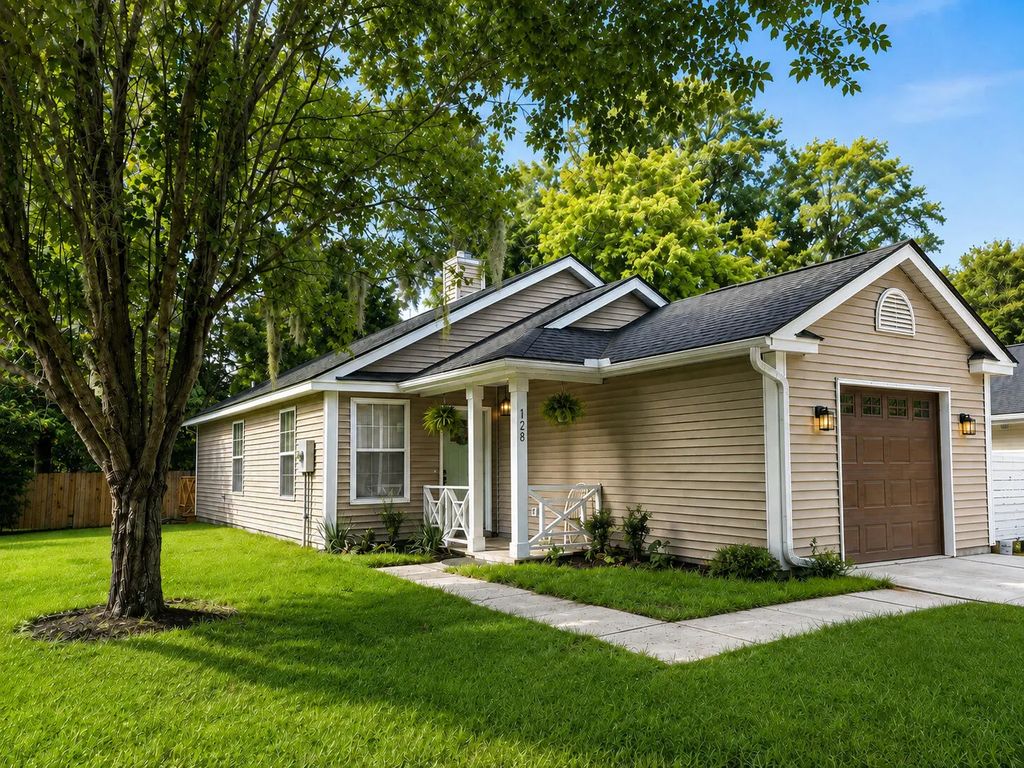 128 Droos Way, Charleston
