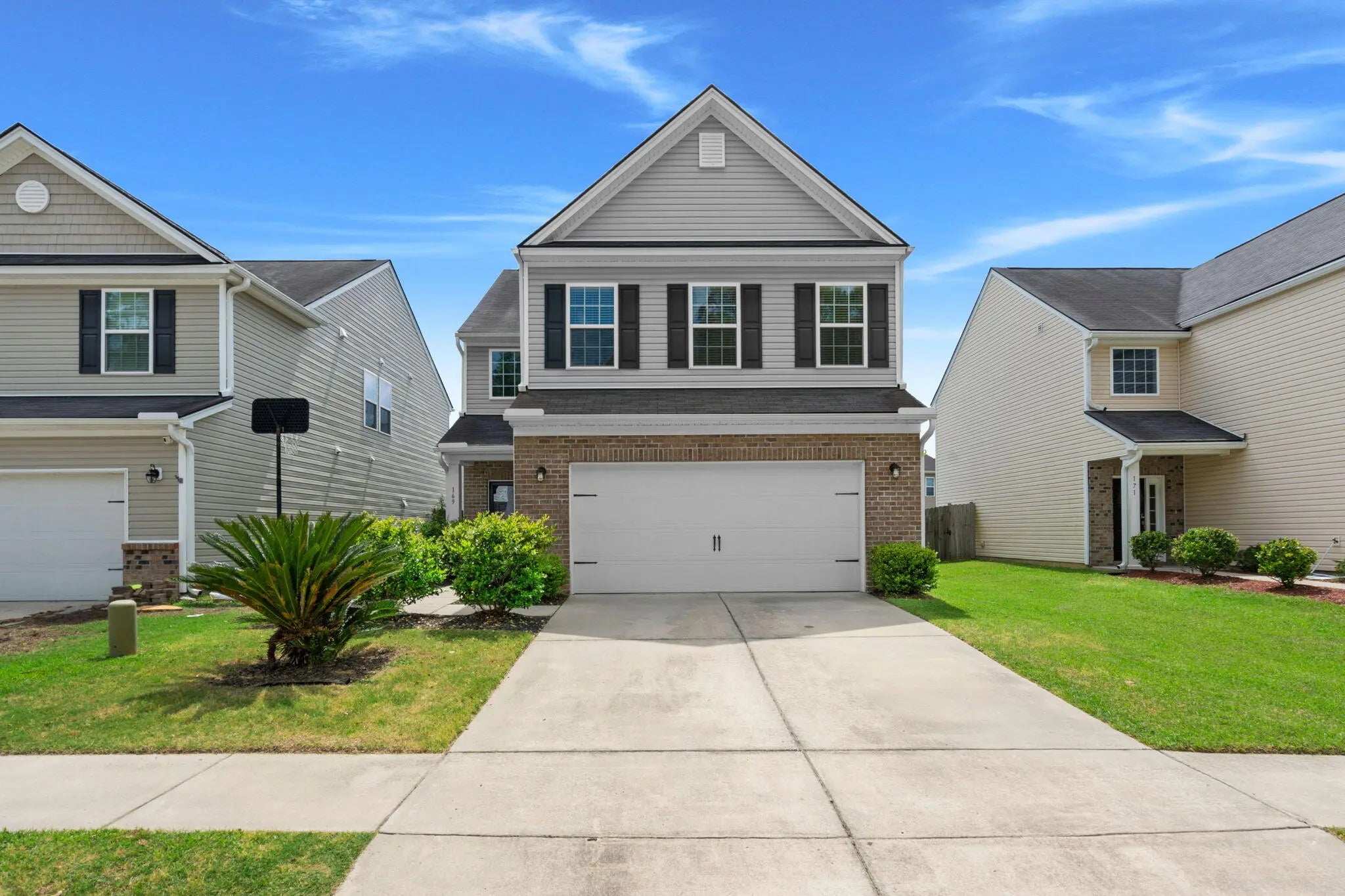 Photo of Listing #25010020