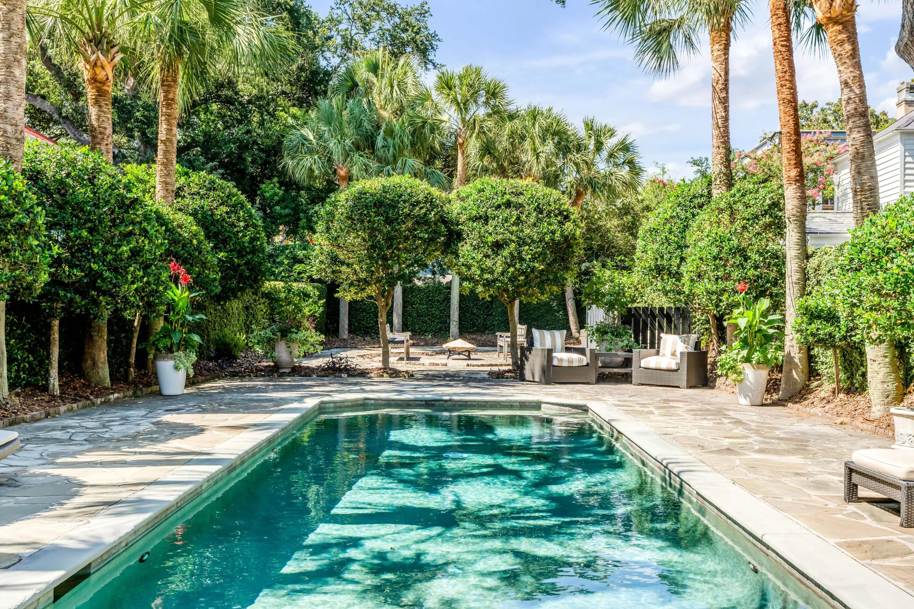 2 Water Street, Charleston, SC, 29401