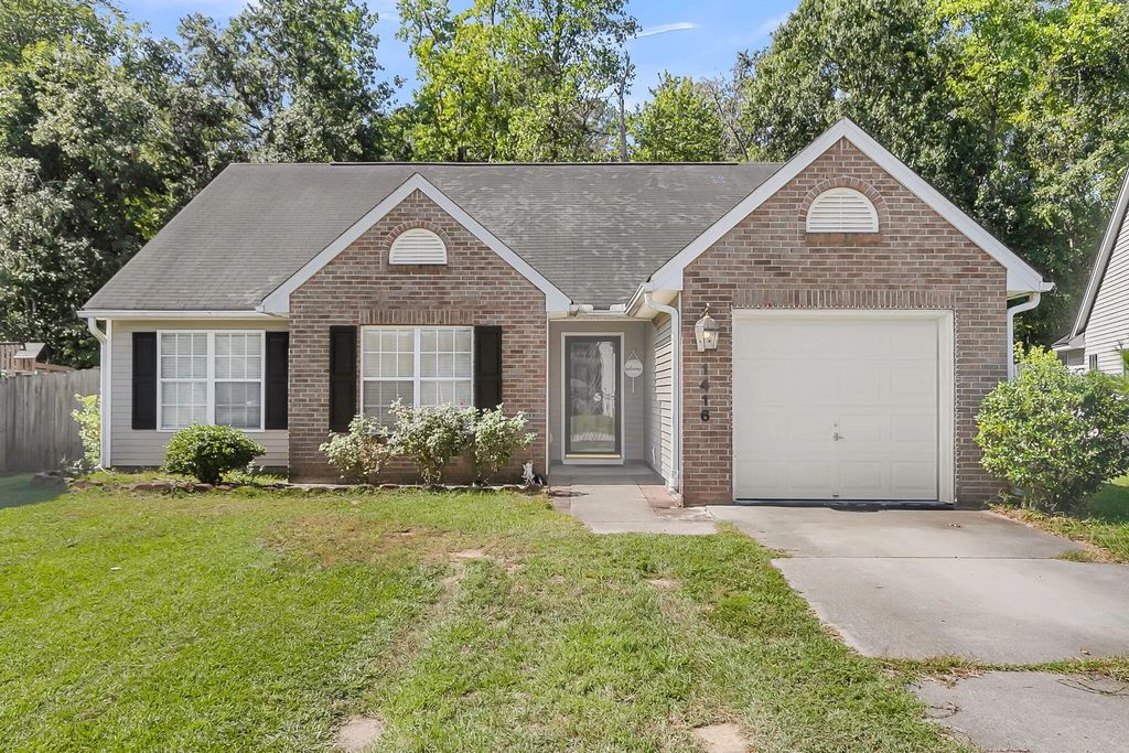 1416 Pinethicket Drive, Summerville