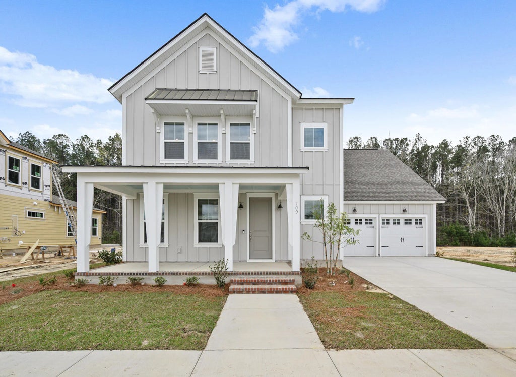 709 Twinflower Lane, Summerville