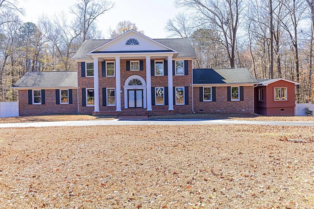 1560 Lee Boulevard, Orangeburg