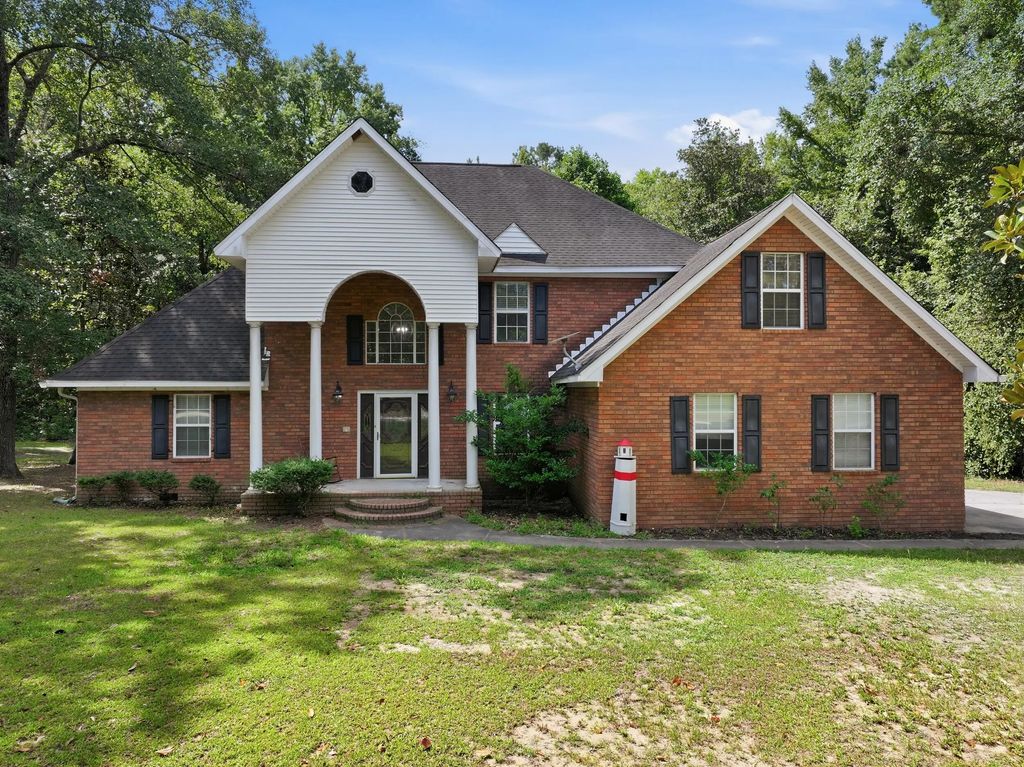 303 Spring Road, Walterboro
