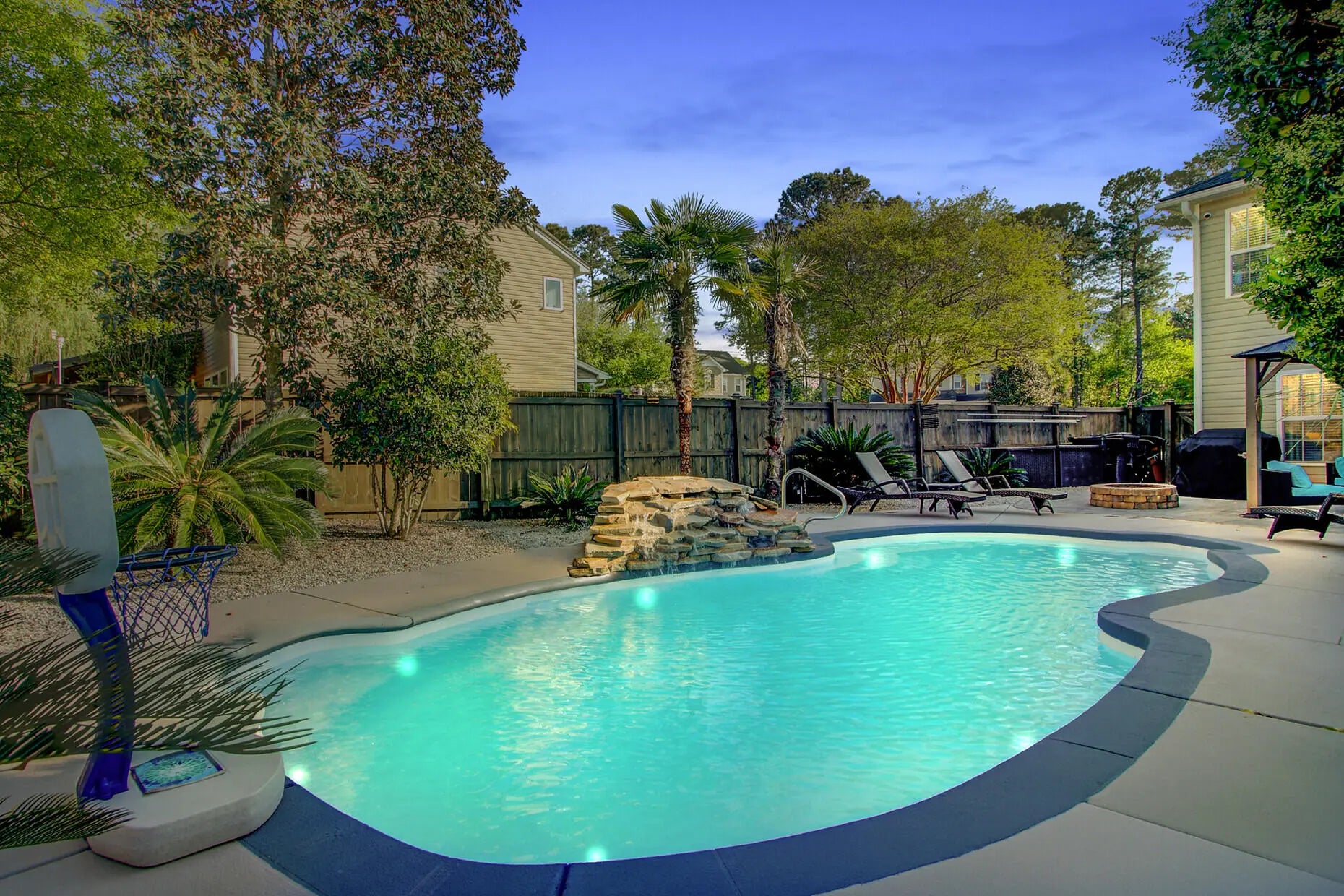 Photo of Listing #25009787