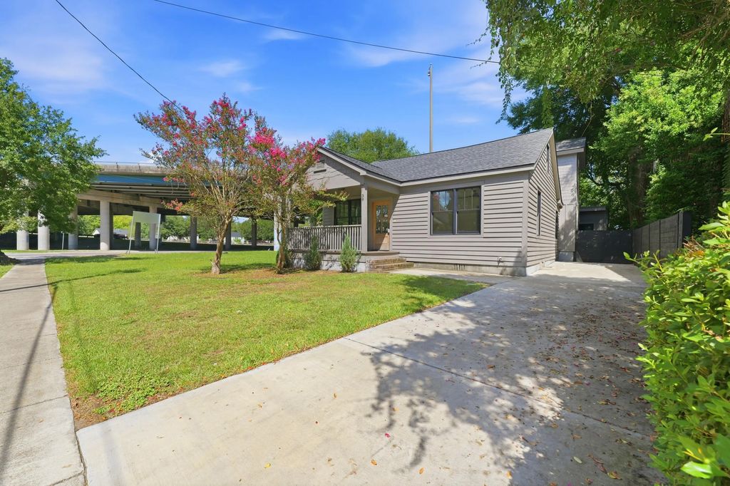 38 N Enston Avenue, Charleston