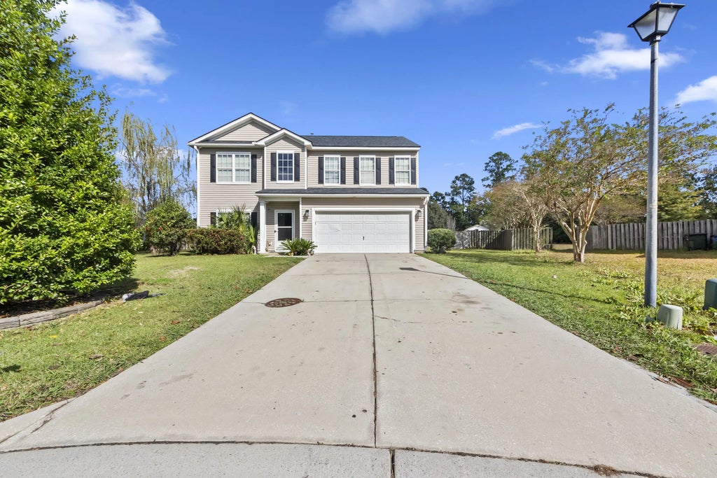 1407 Red Knot Court, Hanahan