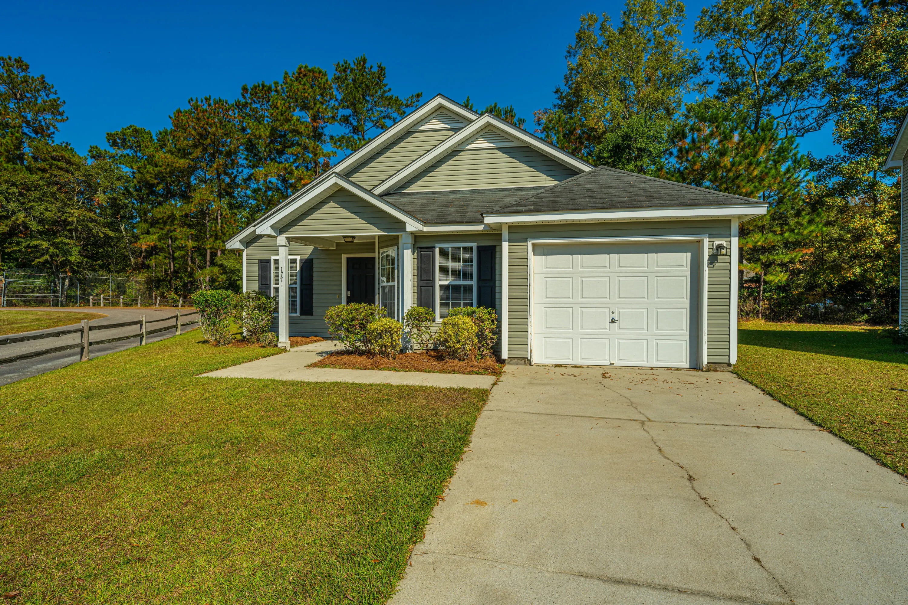 Photo of Listing #24027495