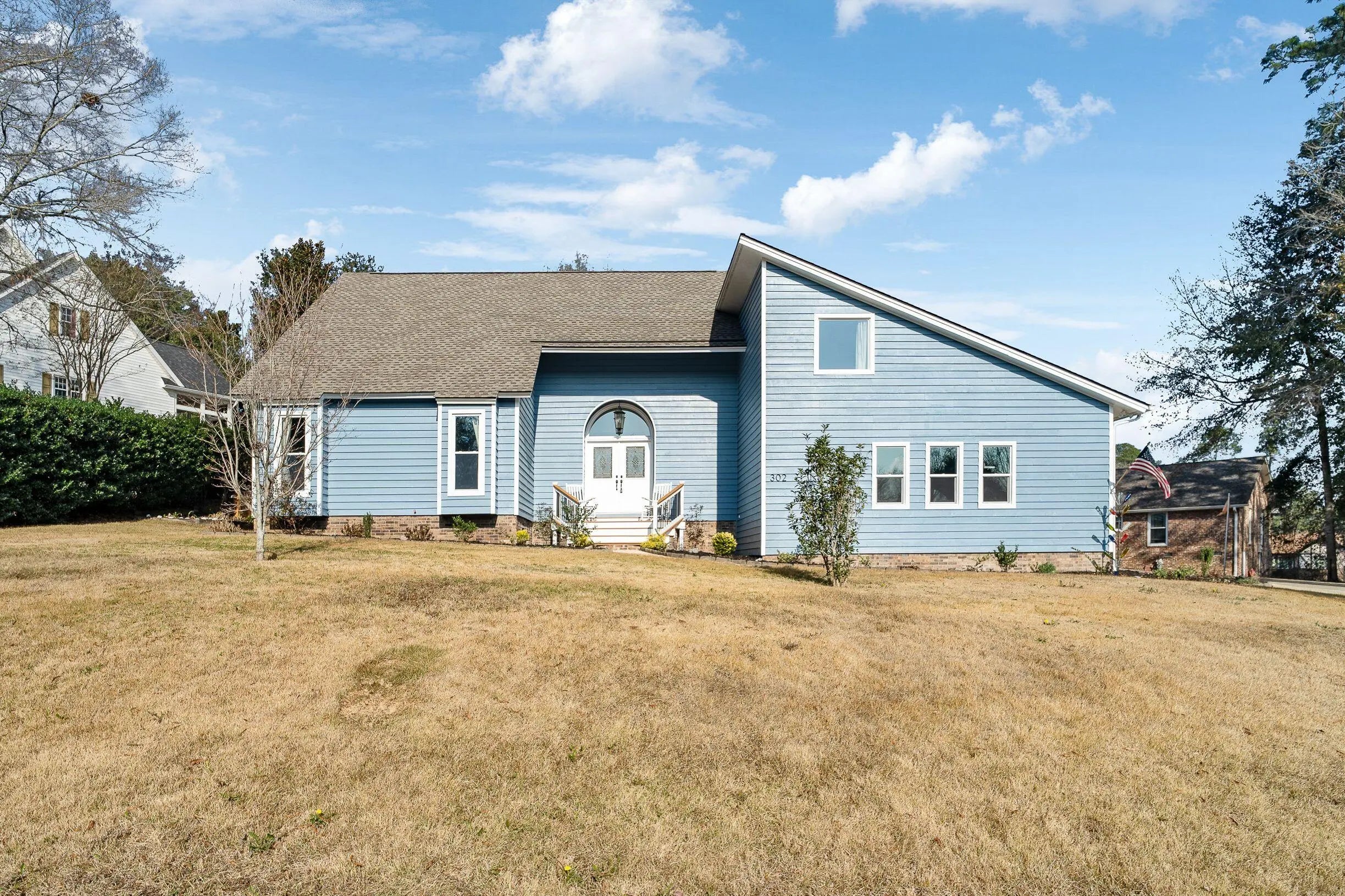 Photo of Listing #26000650