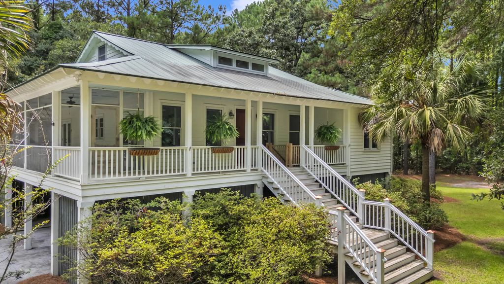 615 Romain Road, McClellanville