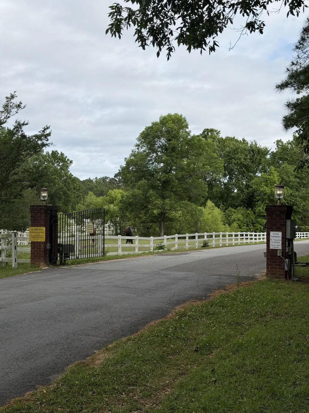 200 Yearling Drive, Summerville