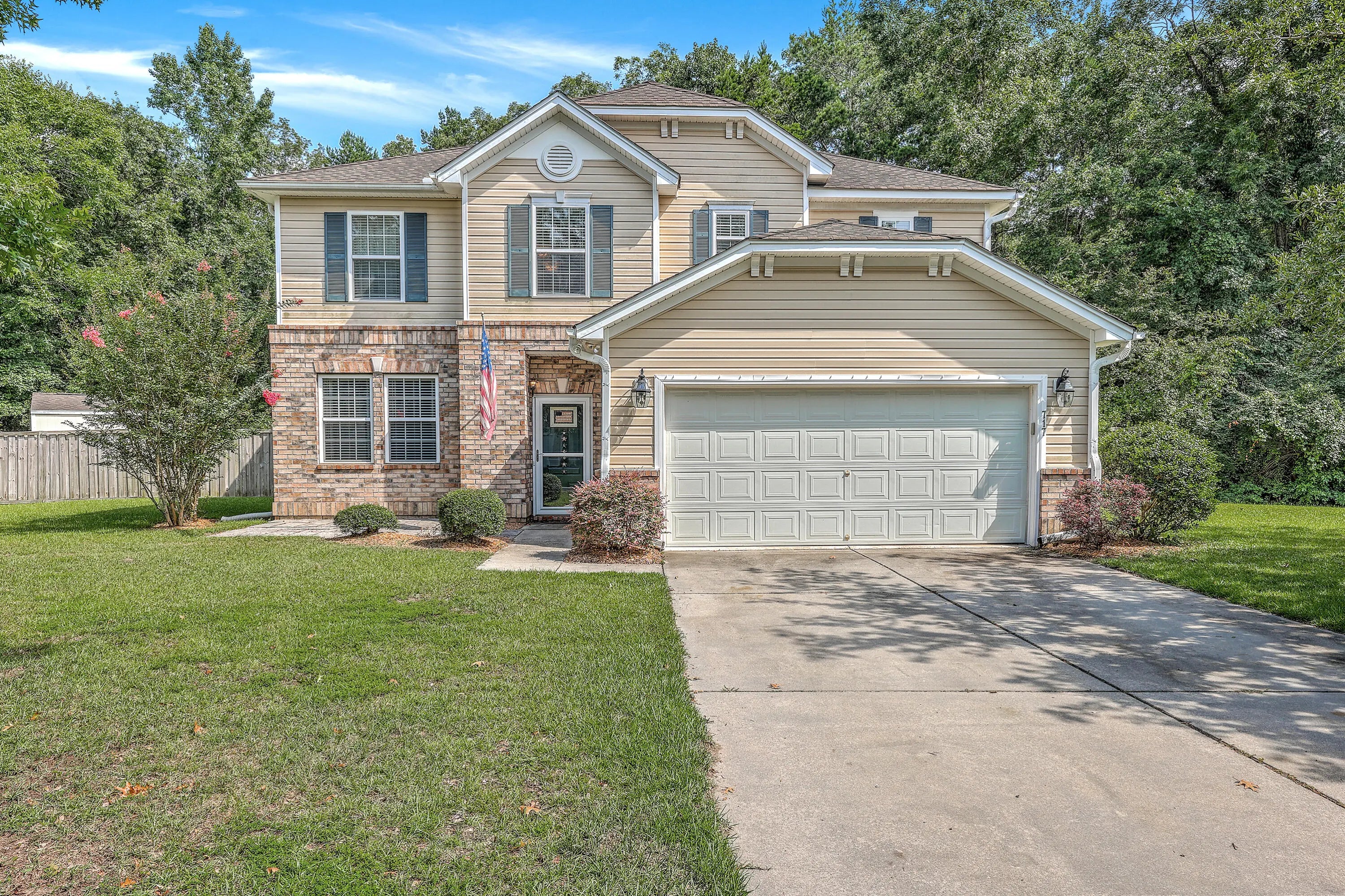 Photo of Listing #25019336